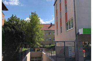 Garagen mieten in Elcknerplatz 16, 12555 Köpenick, Tiefgaragenstellplatz direkt am S-Bahnhof Köpenick zu vermieten