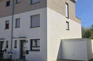 Reihenhaus kaufen in Fahrenbacher Straße 30, 64658 Fürth, Attraktives Reihenhaus mit großer Dachterrasse