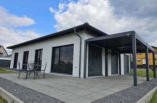 Haus kaufen in Fortunastraße 30, 64711 Erbach, Design-Bungalow mit grenzenloser Freiheit 4.200 m² Naturgrundstück
