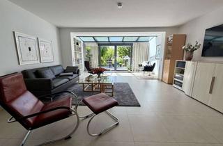 Haus kaufen in 63263 Neu-Isenburg, Liebevoll modernisiertes Zuhause mit Garten-Paradies - Verfügbar zum selbst Nutzen im Sommer 2027
