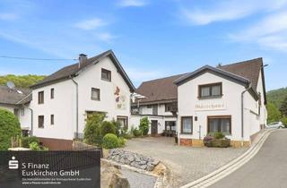 Haus kaufen in 53533 Fuchshofen, Fuchshofen: Immobilienensemble mit vielseitigen Nutzungsmöglichkeiten, großem Grundstück und Entw