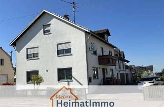 Haus kaufen in 89438 Holzheim, Modernes Wohnen für zwei Parteien – Haus mit großem Grundstück und mehreren Garagen