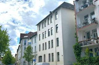Mehrfamilienhaus kaufen in Juliusstraße 31, 38118 Braunschweig, 8 Parteien-Mehrfamilienhaus + + im tollen Umfeld + + 1 Garage und ein kleiner Garten am Innenhof