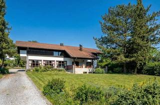 Haus kaufen in 94372 Rattiszell, - Repräsentatives Architektenhaus mit Landhausflair am Tor zum Bayrischen Wald -