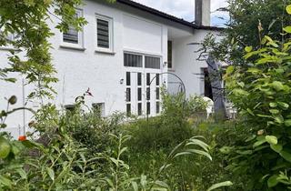 Haus kaufen in 76891 Rumbach, Solide Kapitalanlage mit Potenzial: Zweifamilienhaus zur Eigennutzung und Vermietung