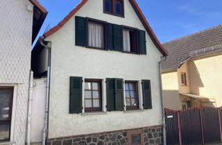 Einfamilienhaus kaufen in 61137 Schöneck, Charmantes, kleines Einfamilienhaus