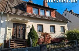 Doppelhaushälfte kaufen in Schillerstraße, 56191 Weitersburg, Charmante Doppelhaushälfte mit Garten und Garage in ruhiger Wohnlage von Weitersburg