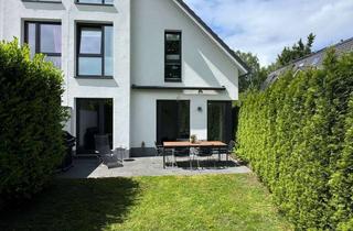 Anlageobjekt in 22395 Sasel, Hochwertiges Stadthaus mit Garten im Herzen von Sasel & in direkter Nähe zum Alsterlauf