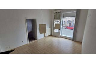 Geschäftslokal mieten in Flößaustraße 141, 90763 Südstadt, Geschäftsräume/Laden in guter Lage mit Küche