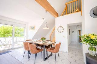 Wohnung kaufen in Gollendorf 14, 23769 Fehmarn, Lichtdurchflutete FeWo mit seitlichem Meerblick & Dachterrasse