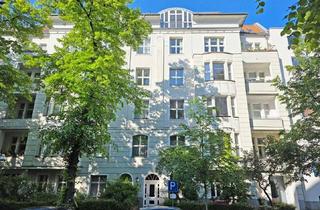 Wohnung kaufen in Kurfürstendamm, 10709 Wilmersdorf, ***KURFÜRSTENDAMM-Seitenstraße / 7 Zimmer / 218 m² / Altbau-Charme pur / Stuck / Ruhig / Grün***