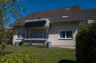 Wohnung kaufen in 09394 Hohndorf, 1 von 2 gepflegten Eigentumswohnungen mit Balkon, Keller, Stellplatz in sehr guter Lage von Hohndorf