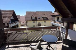 Wohnung kaufen in Freudenstädterstrasse 35, 72290 Loßburg, 74 m² Eigentumswohnung mit Garage, Stellplatz & EBK und Balkon