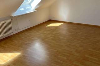 Wohnung mieten in Niederste Straße 10, 57439 Attendorn, Alltagstaugliche, helle und ruhige 3,5-Zimmer-Wohnung in Attendorn