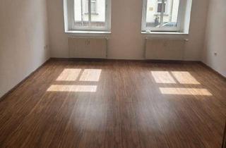 Wohnung mieten in 04720 Döbeln, Gemütliche Altbauwohnung mit großem Balkon!