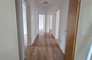Wohnung mieten in 44629 Baukau-Ost, Lebendig wohnen in Herne: 3-Zimmer-Wohnung mit 100 m²