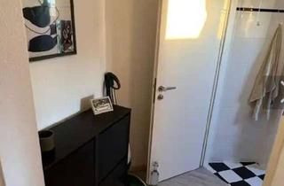 Wohnung mieten in Rathenauplatz, 65203 Biebrich, günstige Zweizimmerwohnung im Dachgeschoss in Biebrich