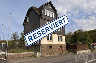 Einfamilienhaus kaufen in 57518 Alsdorf, Riesiges Einfamilienhaus mit für die große Familie