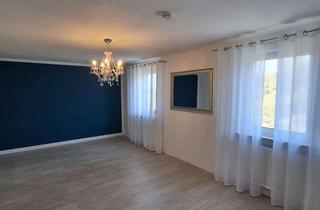 Doppelhaushälfte kaufen in 61267 Neu-Anspach, Doppelhaushälfte, Ihre kleine Familie wird sich hier wohlfühlen, gr. Garten, ruhige Lage, 2 Garagen.