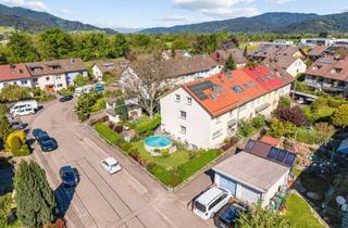 Haus kaufen in 79199 Kirchzarten, 7-Zimmer-Familienhaus energetisch modernisiert mit großem Garten, Pool & flexiblem Raumkonzept