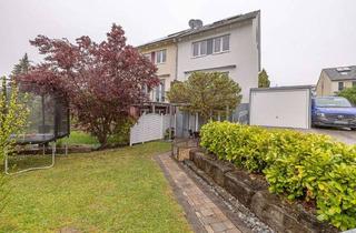 Doppelhaushälfte kaufen in 75428 Illingen, Viel Platz für die Familie: Doppelhaushälfte Illingen mit 6 Zimmern, Garten & Garage