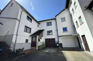 Haus kaufen in Bachweg 9+9a, 61273 Wehrheim, Zwei Häuser mit vielseitigen Nutzungsmöglichkeiten im alten Ortskern von Pfaffenwiesbach