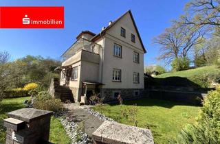 Haus kaufen in 35398 Gießen, Charmantes Zweifamilienhaus in schöner Randlage von Gießen