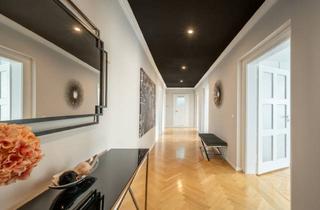 Wohnung kaufen in Tal, 81543 München, AIGNER - Großzügige 3-Zimmer-Wohnung mit stilvollem Altbaucharme