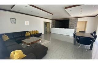 Wohnung kaufen in 74193 Schwaigern, Stilvolle Wohnung mit Garten, Kamin und Einzelgarage