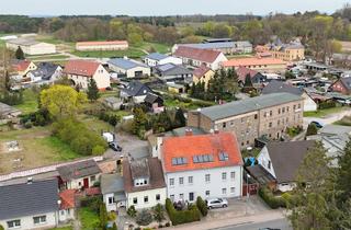 Mehrfamilienhaus kaufen in 14776 Brandenburg, Saniertes Mehrfamilienhaus mit historischem Charakter - voll vermietete Kapitalanlage