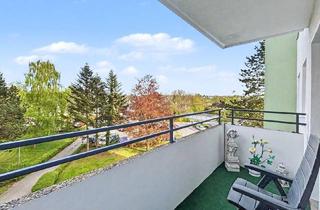 Wohnung kaufen in 24223 Schwentinental, Helle 2-Zimmer-Wohnung mit Balkon im Herzen Raisdorfs