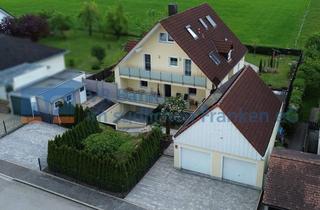 Haus kaufen in 91710 Gunzenhausen, Attraktives Zweifamilienhaus in idyllischer Ortsrandlage von Streudorf - mit Blick ins Grüne