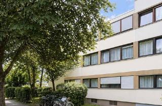 Wohnung kaufen in 85748 Garching, Lichtdurchflutete, ruhige & zentrale 4-Zi.-Dachterrassenwhg. mit 2 Balkonen in Garching b. München