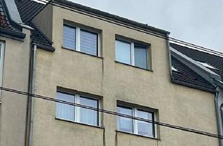 Wohnung kaufen in 50737 Weidenpesch, Helle u. neuwertige 4-Zimmer Dachgeschoss-Maisonette mit einem KFZ-Stellplatz im Innenhof!