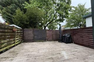 Wohnung kaufen in Alter Kirchweg 33, 40667 Meerbusch, Helle und großzügige Maisonette-Wohnung mit Terrasse u. Balkon im Herzen von Meerbusch-Büderich.