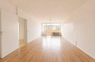 Wohnung kaufen in 65232 Taunusstein, Wohnen über den Dächern von Taunusstein – Lichtdurchflutete 4 Zimmer mit Balkon