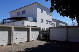 Wohnung kaufen in 66280 Sulzbach, RESERVIERT !!Exklusive-Top-gepflegte EG-Eigentumswohnung mit eigenem Gartenanteil und zwei Garagen i