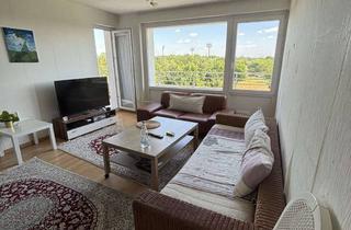 Wohnung kaufen in 47800 Bockum, Attraktive Eigentumswohnung in Krefeld mit beeindruckendem Fernblick.
