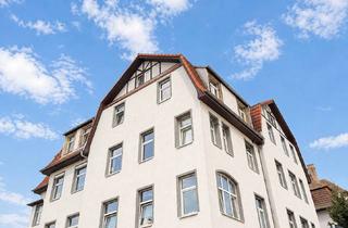 Wohnung kaufen in 01796 Pirna, Ruhige 2-Zimmer-Dachgeschosswohnung mit Stellplatz in Pirna