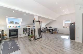 Wohnung kaufen in 85521 Ottobrunn, Stilvolle 3-Zimmer Dachgeschosswohnung - ideal für Eigennutzer und Kapitalanleger