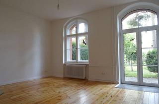 Wohnung mieten in 13509 Wittenau, Erdgeschoß, 2 Zi + Kamin + Terrasse + Garten in Berlin, Borsigwalde (Reinickendorf)