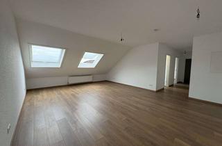 Wohnung mieten in Babenhäuser Straße 104b, 63322 Rödermark, Sanierte Dachgeschoss Wohnung