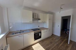 Wohnung mieten in Am Weinberg 11, 29303 Bergen, Renovierte 2 Zimmer Wohnung mit Einbauküche