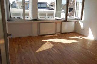 Wohnung mieten in Karolingerring 40, 50678 Altstadt-Süd, Schöne helle 1-Zimmer-Wohnung Köln Südstadt