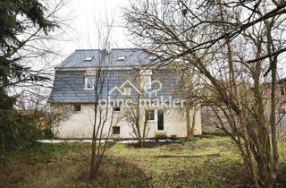 Haus kaufen in Gnetsch 5, 06406 Bernburg, Herrschaftliches EFH im Grünen von Bernburg ohne Denkmalschutz, San.-Bedarf