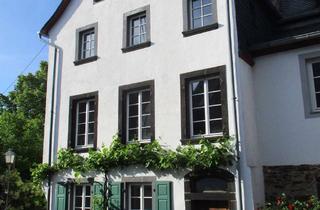 Bauernhaus kaufen in 56294 Münstermaifeld, Wohnen u. Leben im GOTISCHEN HAUS - histor. Bauernhof in Münstermaifeld m. außergewöhnlichem Charme