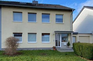 Doppelhaushälfte kaufen in Egerstraße 13, 53117 Buschdorf, Gepflegte Doppelhaushälfte mit drei separaten Wohnungen, Garage und Garten