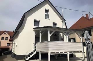 Einfamilienhaus kaufen in 72800 Eningen, Leerstehendes Einfamilienhaus / Blick auf die Schwäbische Alb