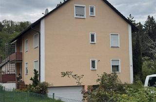 Mehrfamilienhaus kaufen in 96260 Weismain, Weismain ** grossz. MFH in ruhiger Lage mit Doppelgarage und Garten