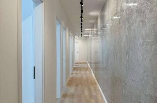 Wohnung kaufen in 90459 Galgenhof, 9-Zimmer-ETW mit Dachterrasse und Garage zum Erstbezug nach Kernsanierung
